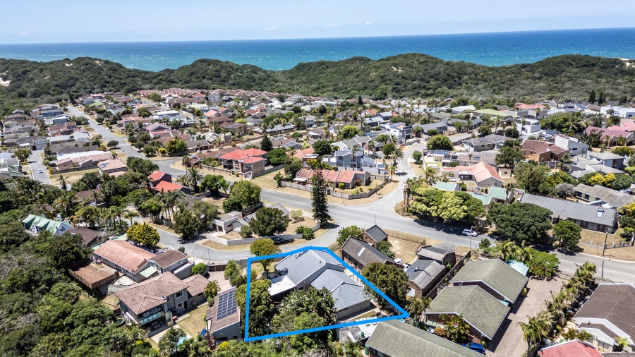 4 Bedroom Property for Sale in Blue Bend Eastern Cape